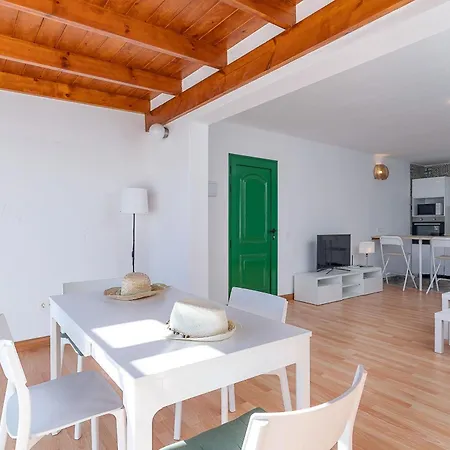 Fantástico En Coronas, Gran Terraza Con Vistas Al Mar Y Recién Reformado Completamente Appartement *